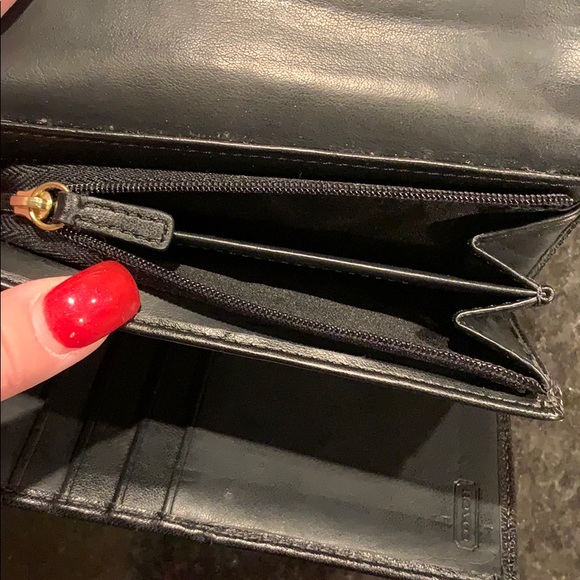 Black Coach bag/wallet set w/ addt shoulder strap - Picture 11 of 16